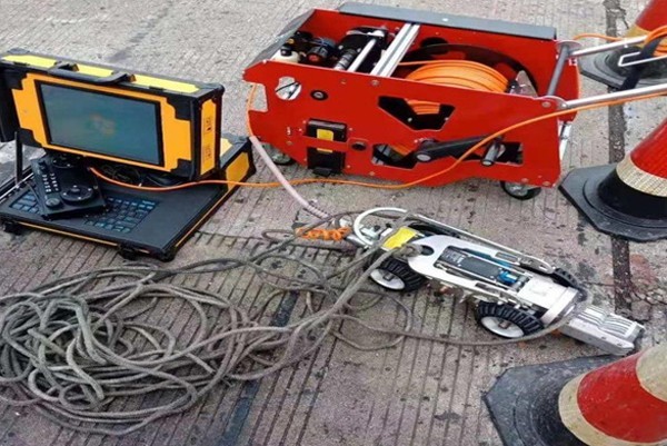 山海关CCTV管道检测机器人